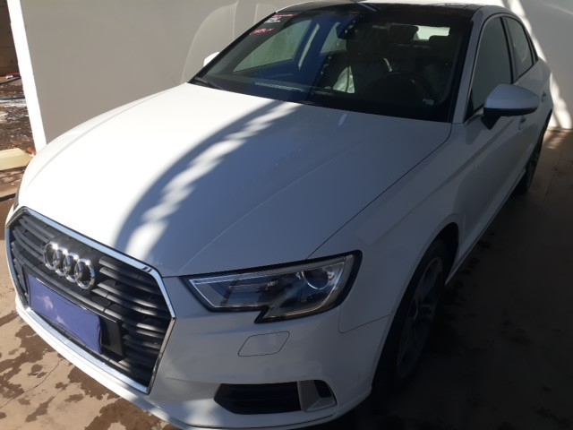 Audi A3 Sedan 2.0 TFSI 220cv 2018/2018 - FUNC.