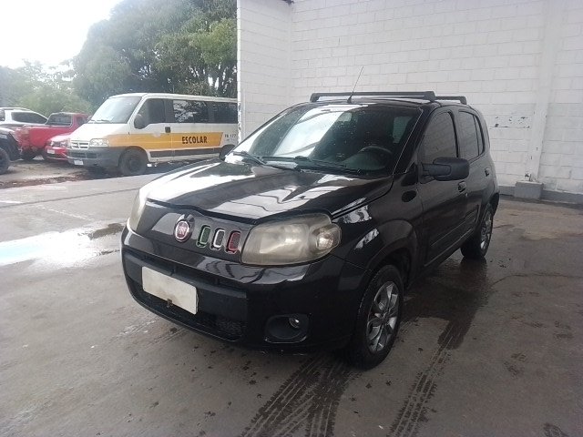FIAT UNO VIVACE 1.0 2013/2013 – Funcionando