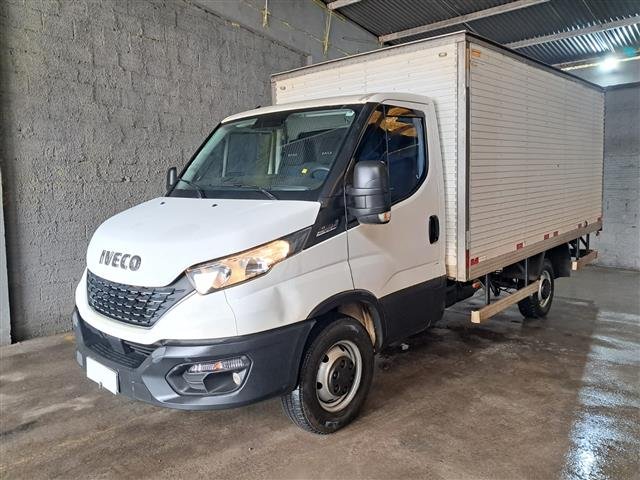 IVECO DAILY 45-170CS 2021/2022 - FUNCIONANDO