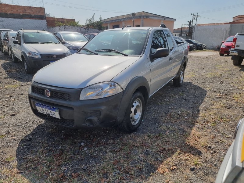 Fiat Strada Hard Working 1.4 Flex CE 2019 Prata - Funcionando