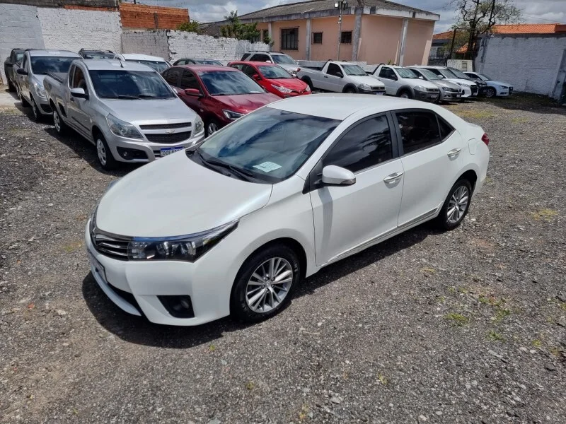 Toyota Corolla Altis 2.0 Flex 16V Automático 2015 - Funcionando