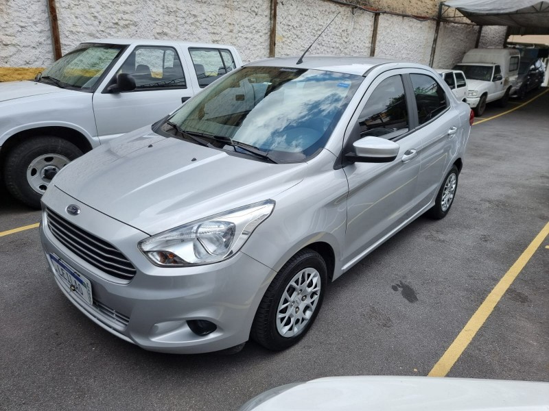 Ford Ka Sedan SE 1.5 16V Flex 2018 – Prata - Funcionando