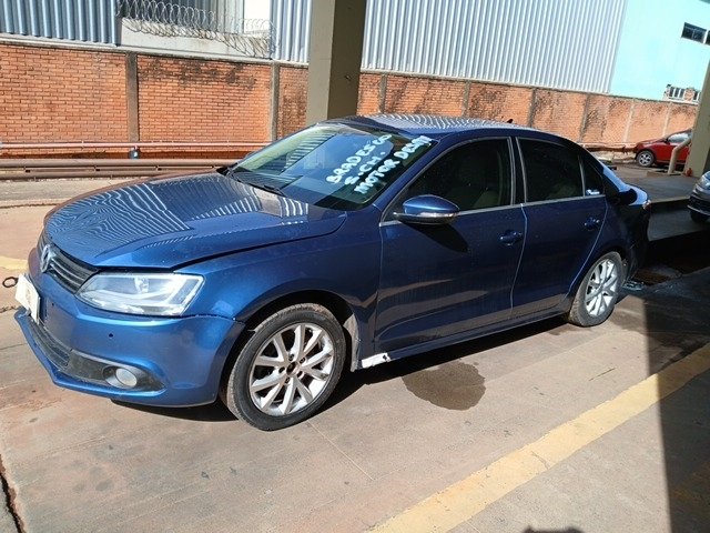 Volkswagen Jetta Highline 2015/2016 – Funcionando