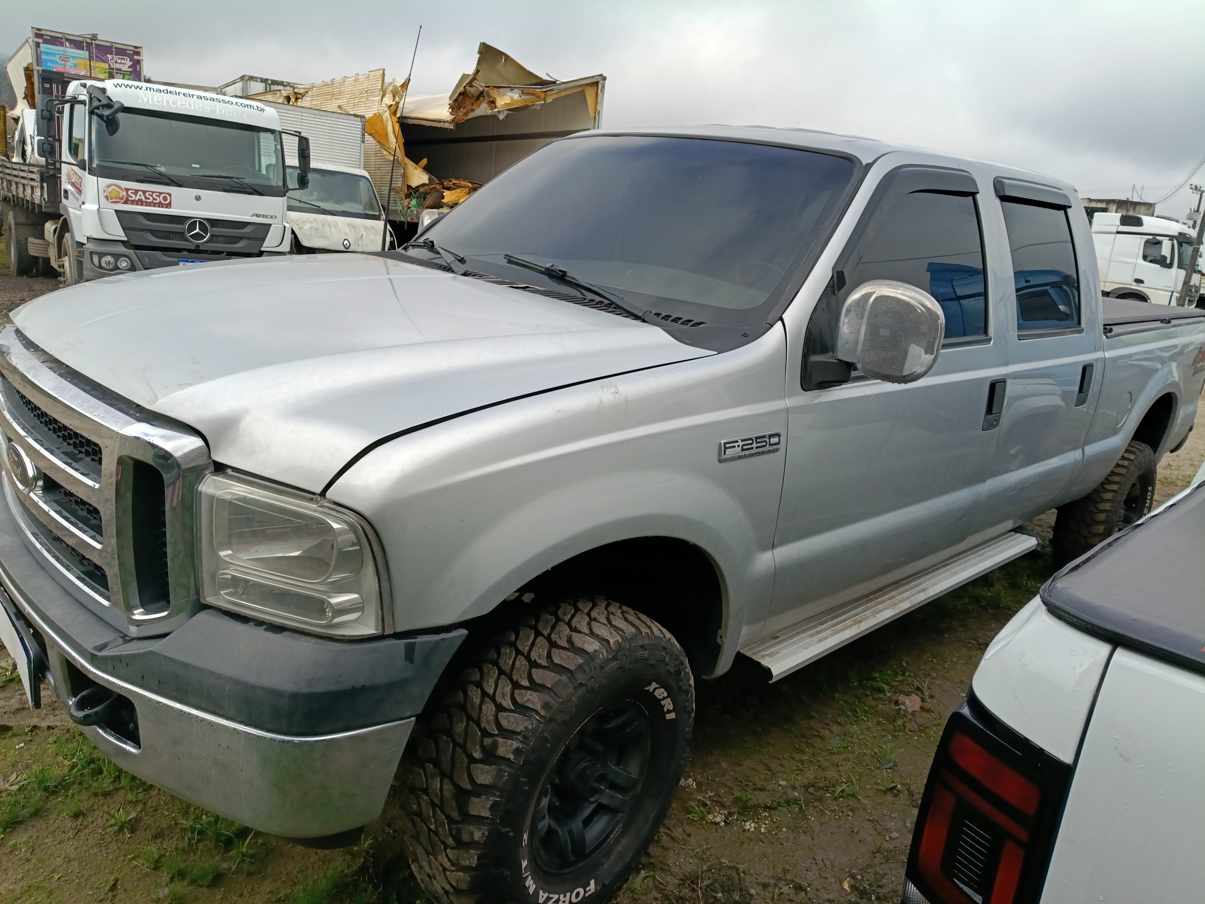 Ford F-250 XLT W21 2009 – Funcionando